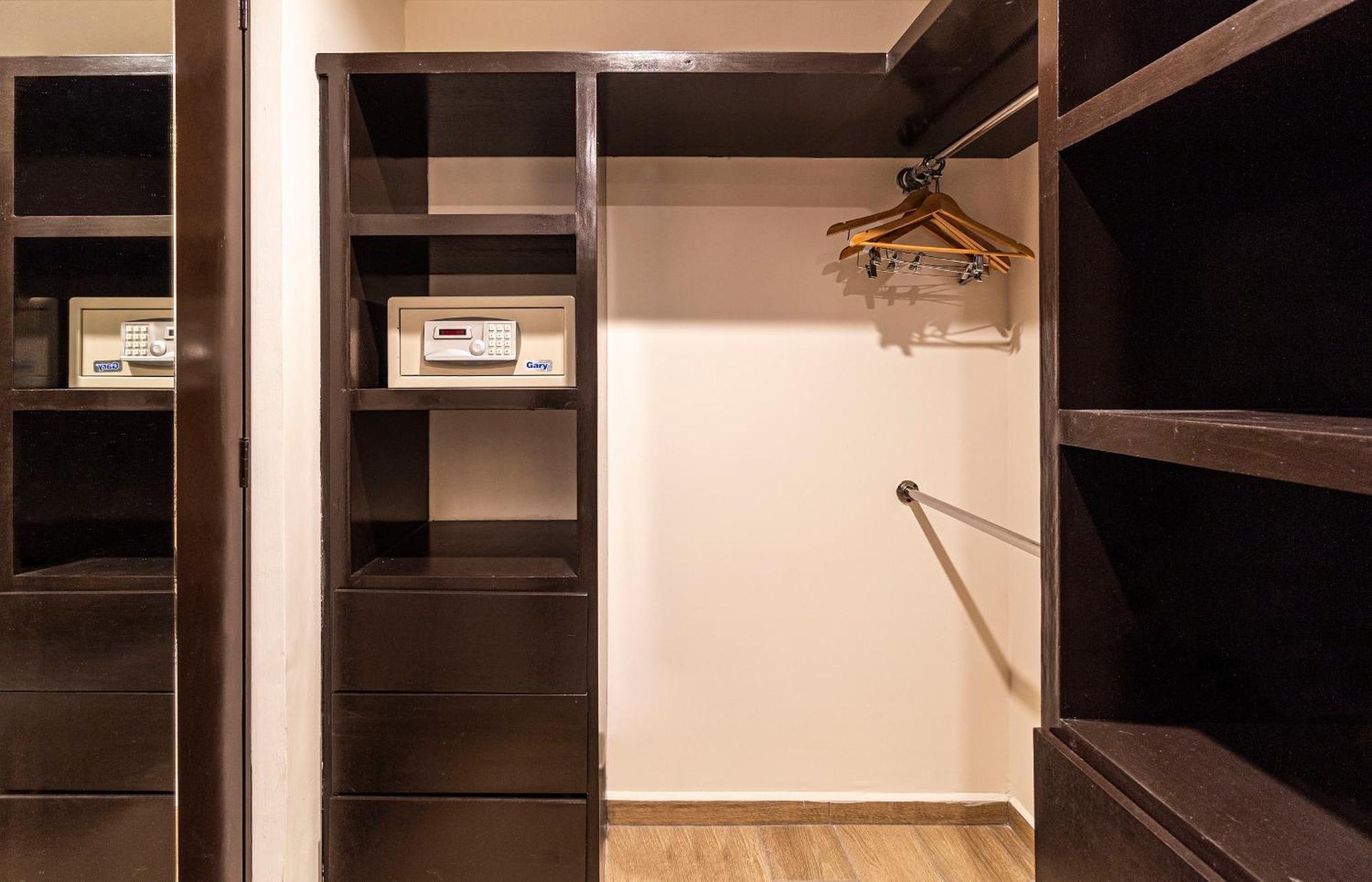 Grand Chapultepec By Kukun Appartement